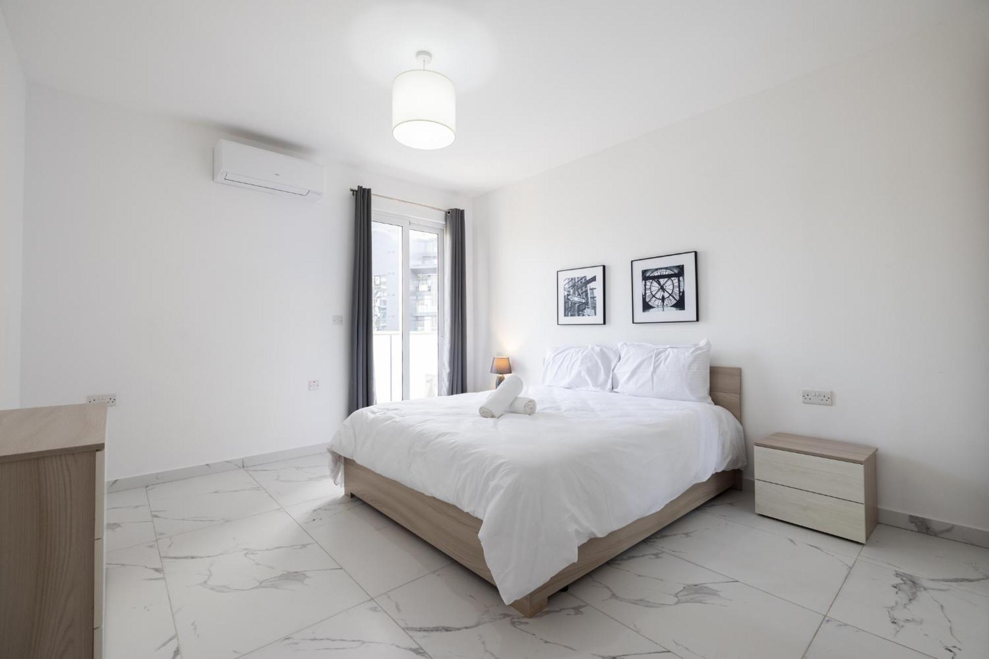 Sunny Days Apartman *