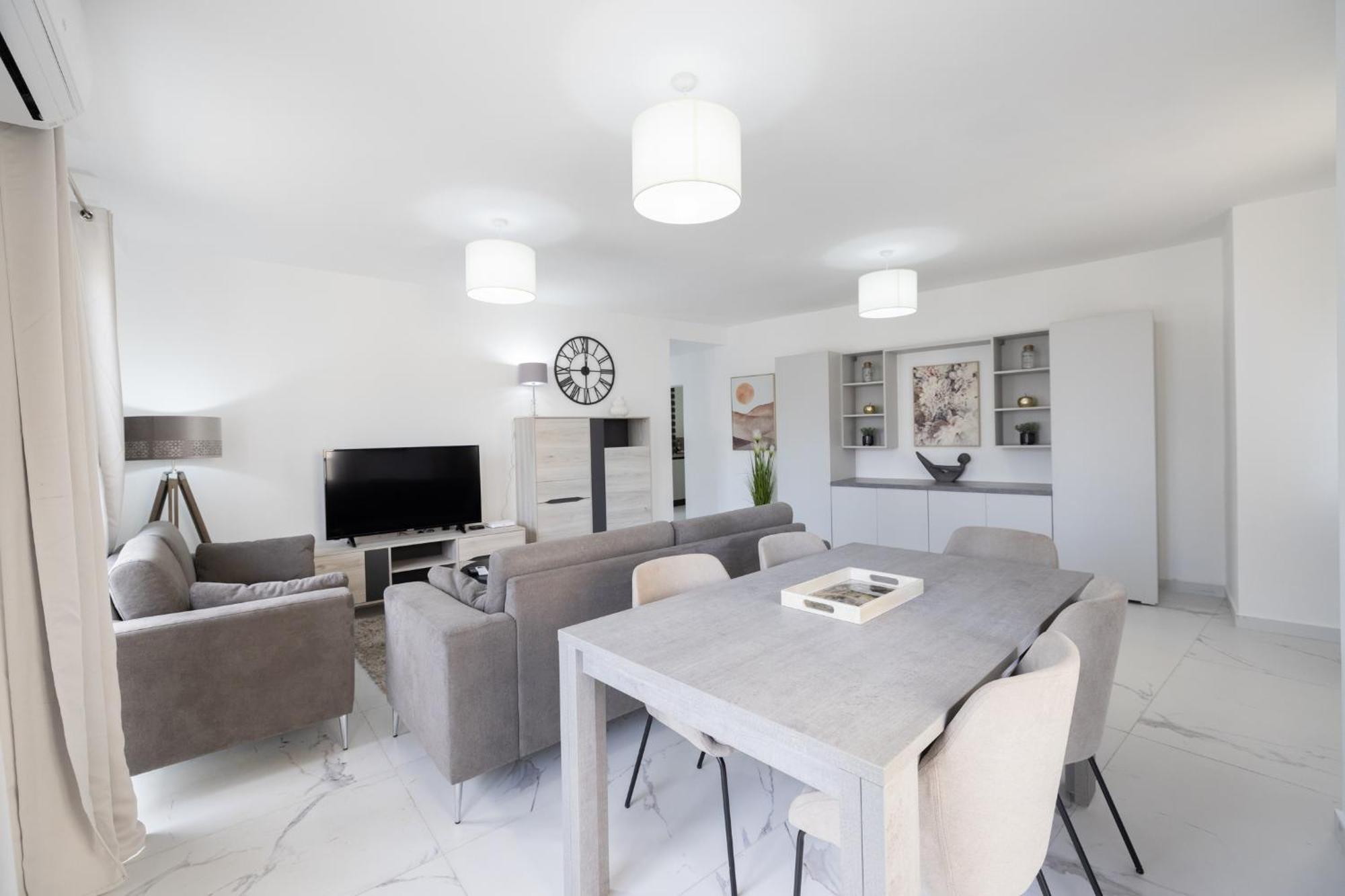 Sunny Days Apartman